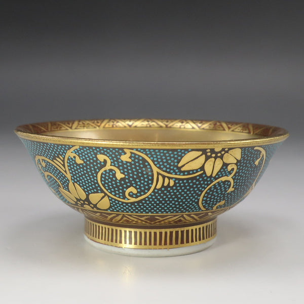 【KUTANIYAKI】九谷焼 九谷 錦山 造 青粒金彩鳳凰画 酒盃 陶磁器 _ 骨董品 KUTANIYAKI】九谷焼 九谷 錦山 造 青粒金彩鳳凰画 酒盃 骨董品