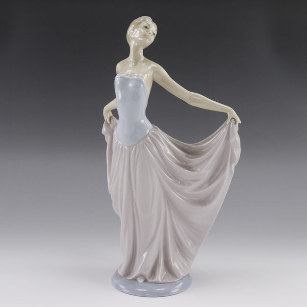 Lladro】リヤドロ 踊る少女 置物 オブジェ – NISHIKINO VINTAGE KYOTO