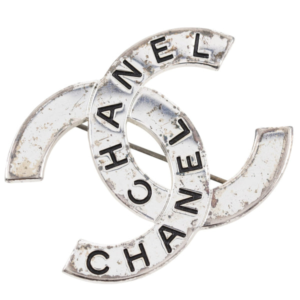 18時まで 新品 CHANEL ココマーク ブローチ 銀色 CHANEL】シャネル ココマーク ロゴ ブローチ – NISHIKINO VINTAGE KYOTO