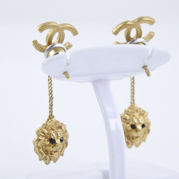美品♡CHANELシャネル ピアス　ココマーク ライオン ゴールド レディース CHANEL】シャネル ライオンモチーフ ココマーク ピアス 金メッキ