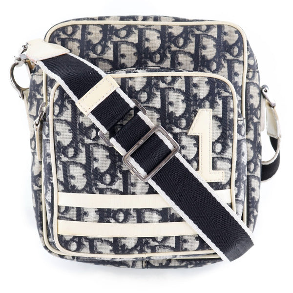 51160422-2-1_grande.jpg?v=