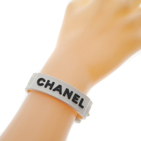 【CHANEL】シャネル, ロゴ A12633 ラバー 白/黒 99P刻印 レディース ブレスレット