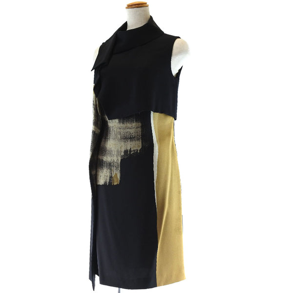[GUCCI] Gucci 
 Severe sleeve dress 
 Silk Black No Sleeve Ladies A Rank