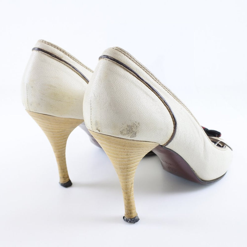 [GUCCI] Gucci 
 High heel pumps 
 Leather White 38 1/2c engraved HIGH HEELS Ladies