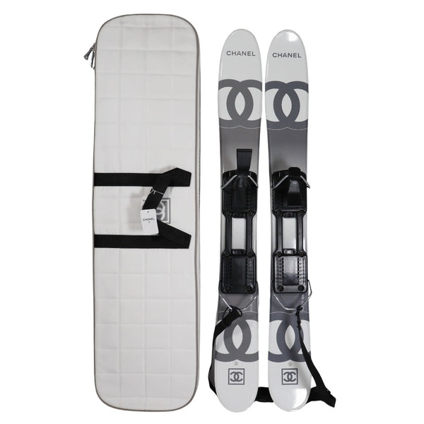 [Chanel] CHANEL Equipo deportivo de esquí corto