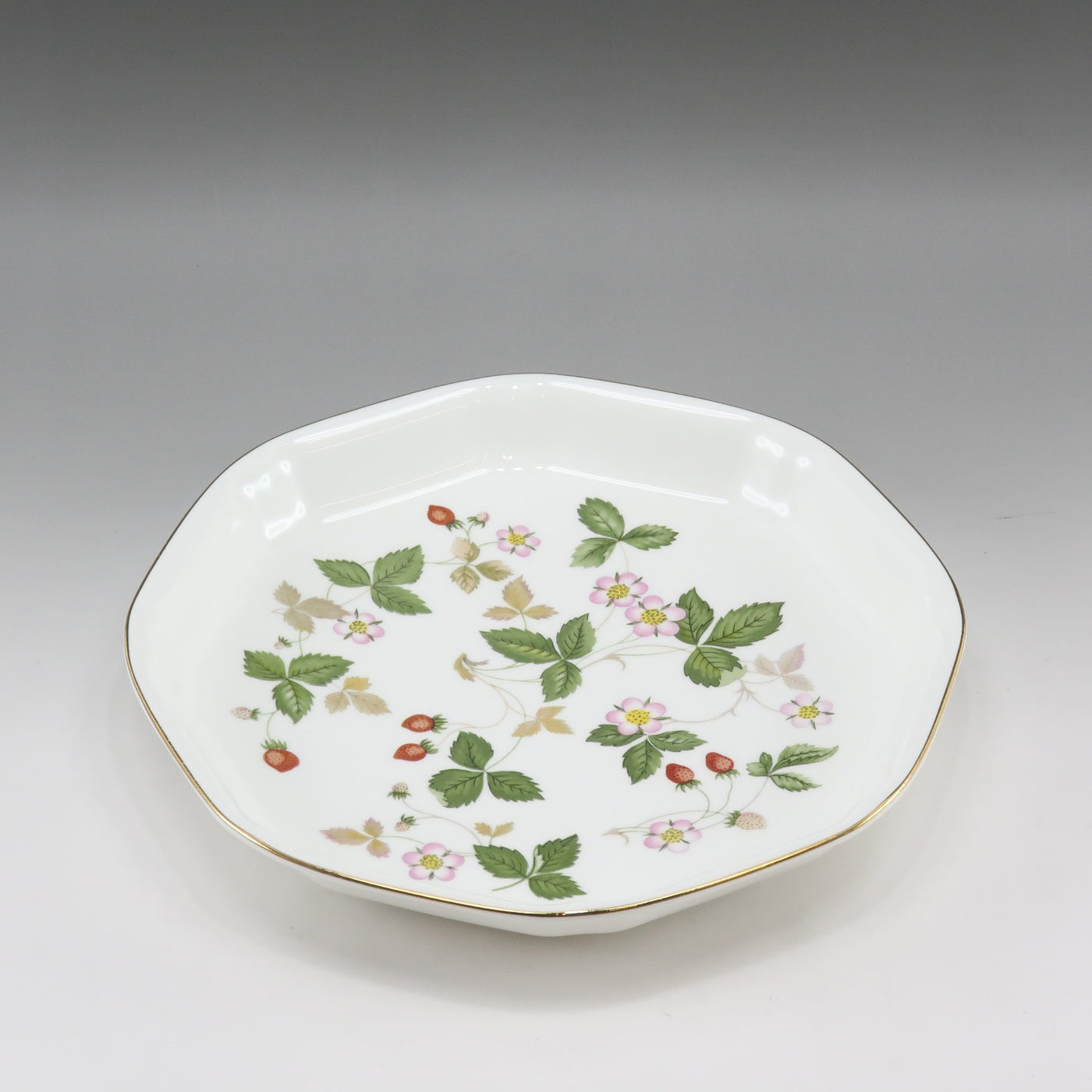 Wedgwood] Wedgewood Wild Strawberry octagonal Dish x 1 Porcelain _