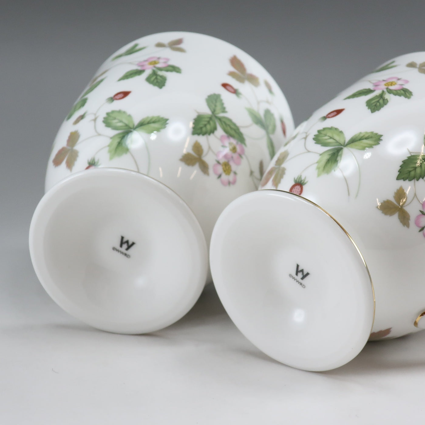 Wedgwood】ウェッジウッド ワイルド ストロベリー 食器 マグカップ×2