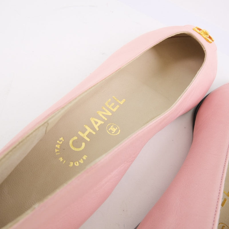 [CHANEL] Chanel 
 Flat shoes pumps 
 Coco Mark A06249.07 Calf Pink 96P engraved flat shoes ladies
