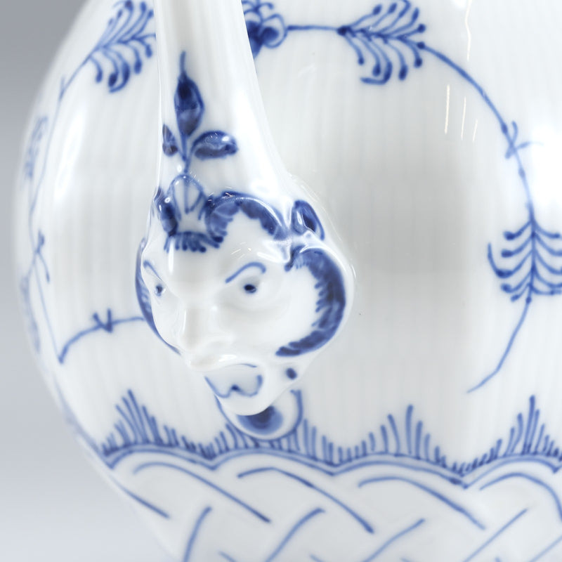 【Royal Copenhagen】ロイヤルコペンハーゲン ブルーフルーテッド フルレース 食器
 ティーポット 1119