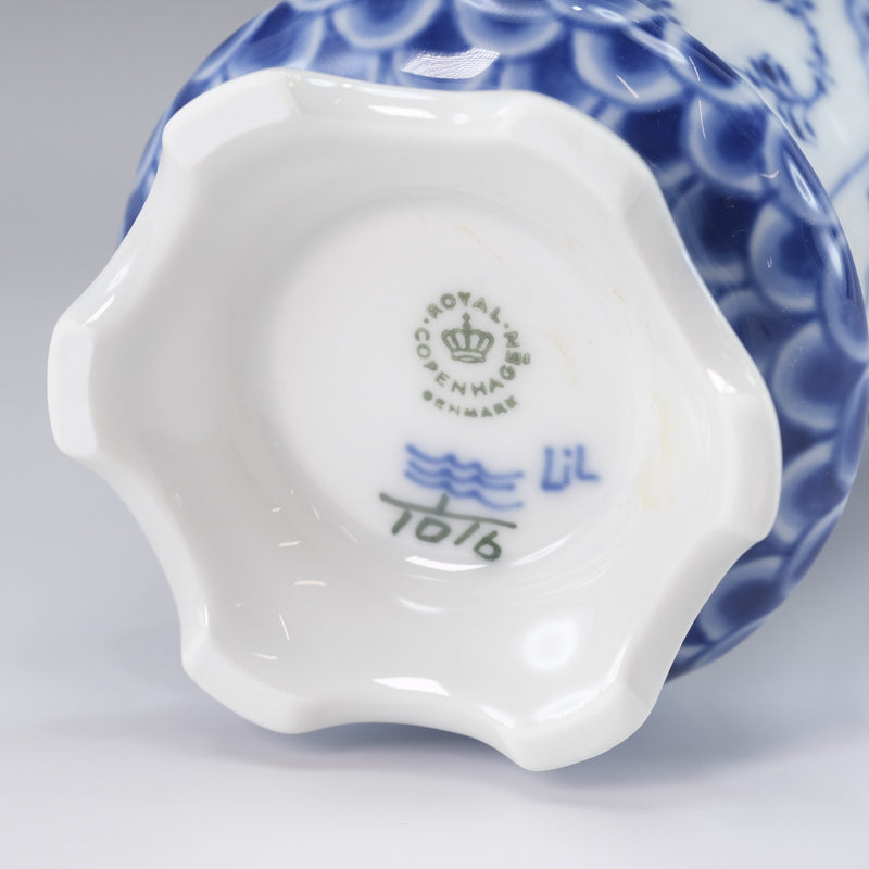 美品　ロイヤルコペンハーゲン　ブルー 大型花器 Amazon.co.jp: 【正規輸入品】ロイヤルコペンハーゲン ブルー