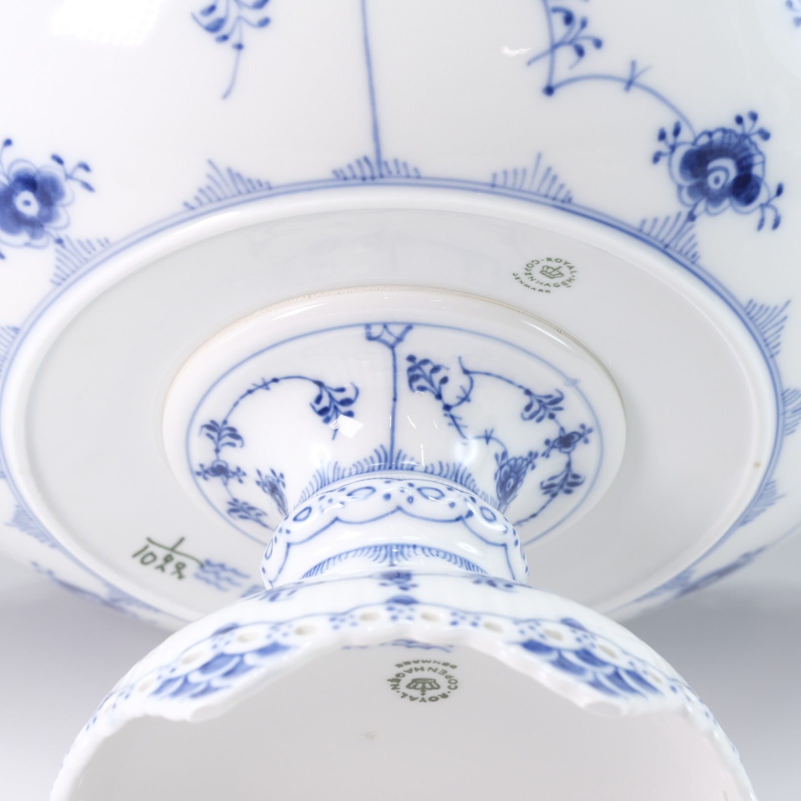 Royal Copenhagen】ロイヤルコペンハーゲン ブルーフルーテッド フル