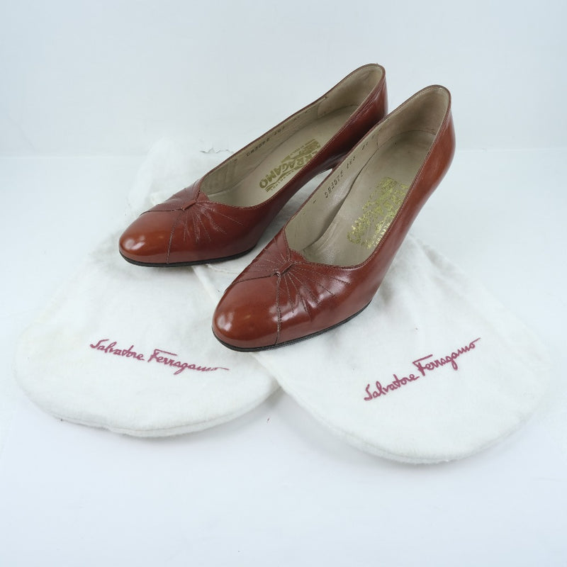 [Salvatore Ferragamo] Salvatore Ferragamo 
 pumps 
 Calf red tea ladies