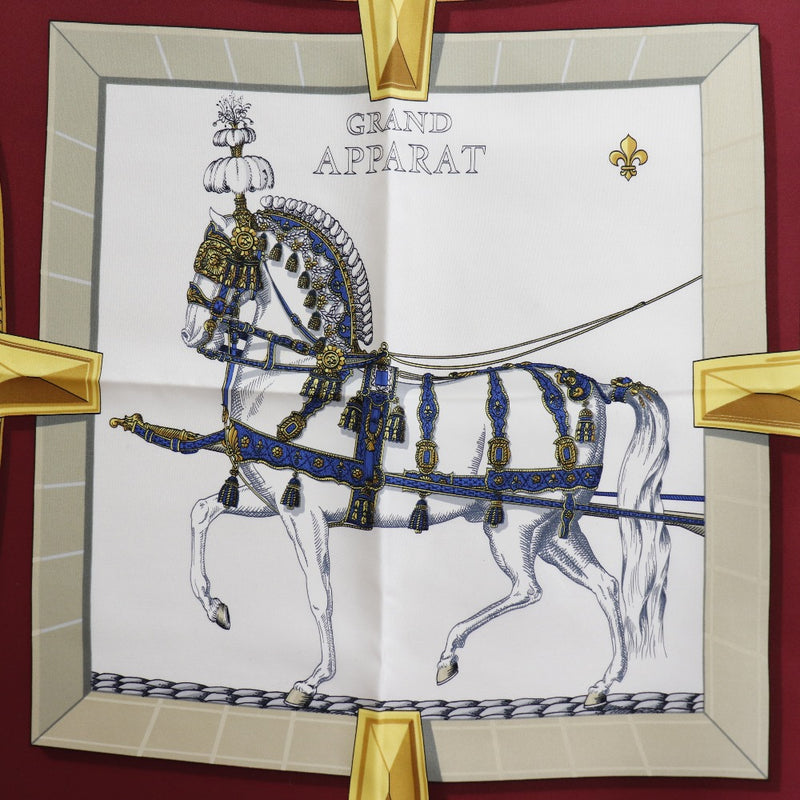 【HERMES】エルメス
 カレ90 スカーフ
 GRAND APPARAT 盛装の馬 シルク 赤 Carre90 レディースA-ランク