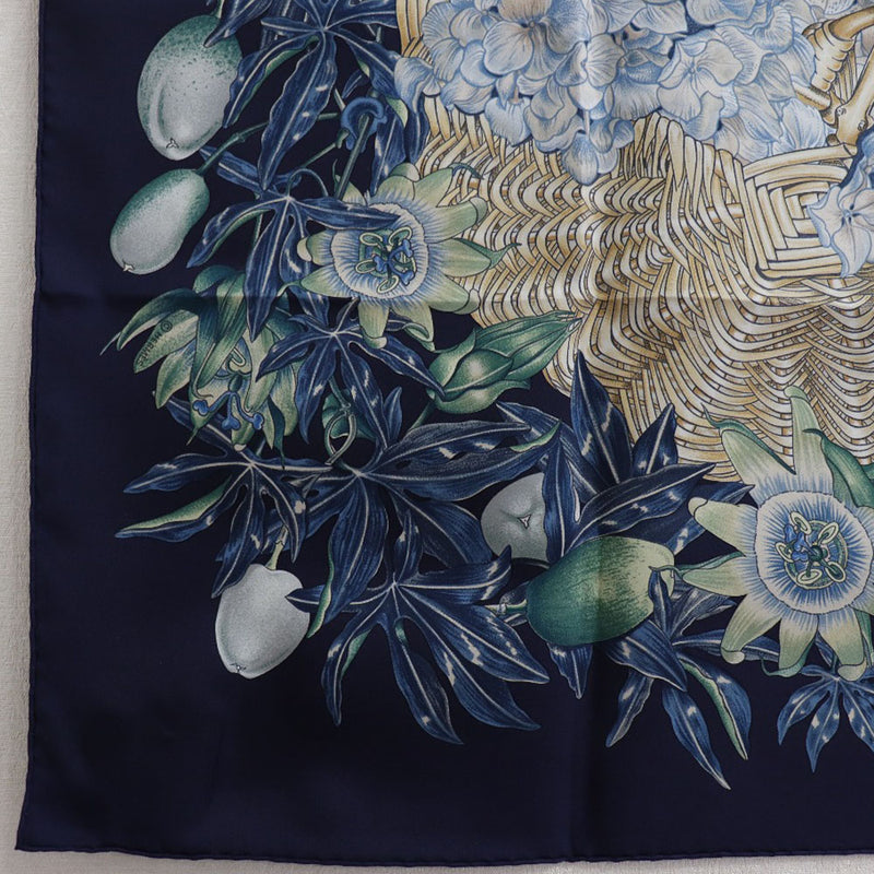 HERMES エルメス　スカーフ カレ90 パッションフラワー HERMES】エルメス カレ90 スカーフ PASSIFLORES パッションフラワー
