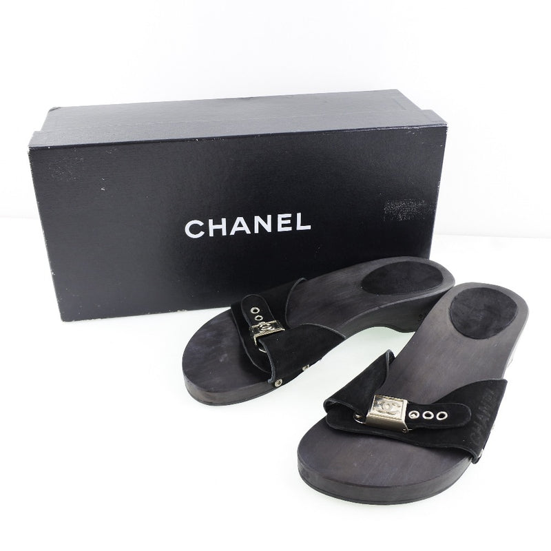 [Chanel] Chanel 
 Sandalias de suela de madera 
 Madera x suecia de madera negra damas