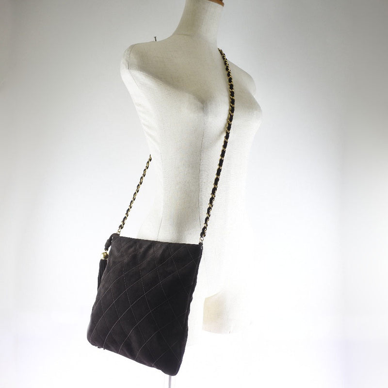 [CHANEL] Chanel 
 Chain shoulder shoulder bag 
 Fringe Swedy Tea Seruminous Shoulder Fastener CHAINSHOULDER Ladies A-Rank