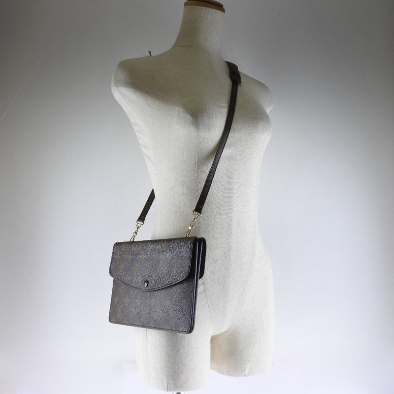 [Louis Vuitton]路易威登 
 双拉巴肩带 
 Vintage M51815会标帆布对角线肩部快照按钮双m子女士