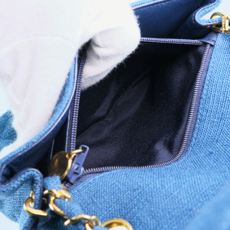 [香奈儿]香奈儿 
 罕见的链条肩膀袋 
 minima trasse牛仔布蓝色锁定稀有的链丝丝女士