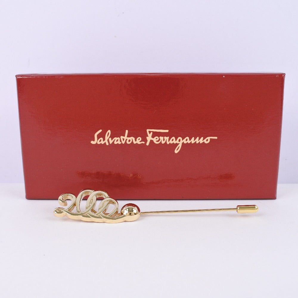 極美品⭐︎サルヴァトーレ フェラガモ⭐︎ブローチ2個セット ゴールド ラインストーン Salvatore Ferragamo】サルヴァトーレフェラガモ ブローチ – NISHIKINO