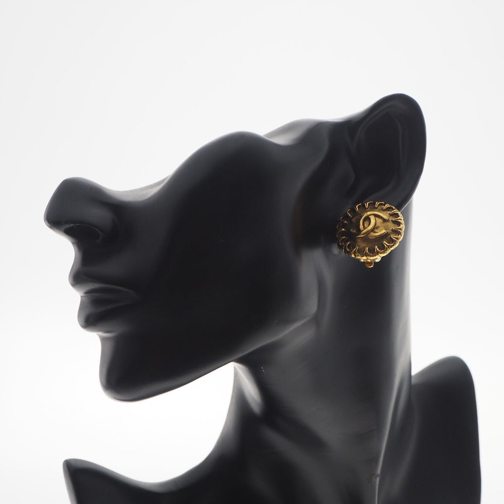 シャネル イヤリング CHANEL】シャネル ココマーク イヤリング – NISHIKINO VINTAGE KYOTO