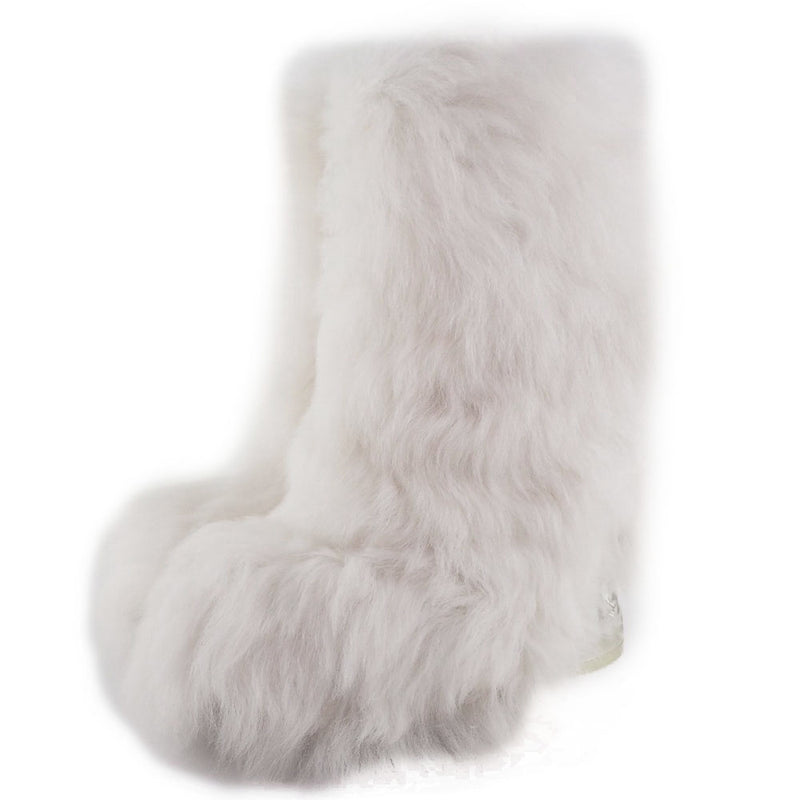 [Fendi]芬迪 
 Eco -fur靴子 
 清晰的脚跟伪造的远白色生态女士的等级
