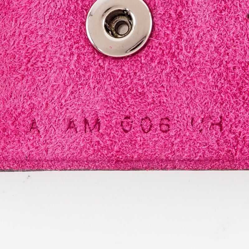 [爱马仕]爱马仕 
 Yurismini笔记本封面 
 多哥粉红色的雕刻扣子按钮uris mini女士A+等级