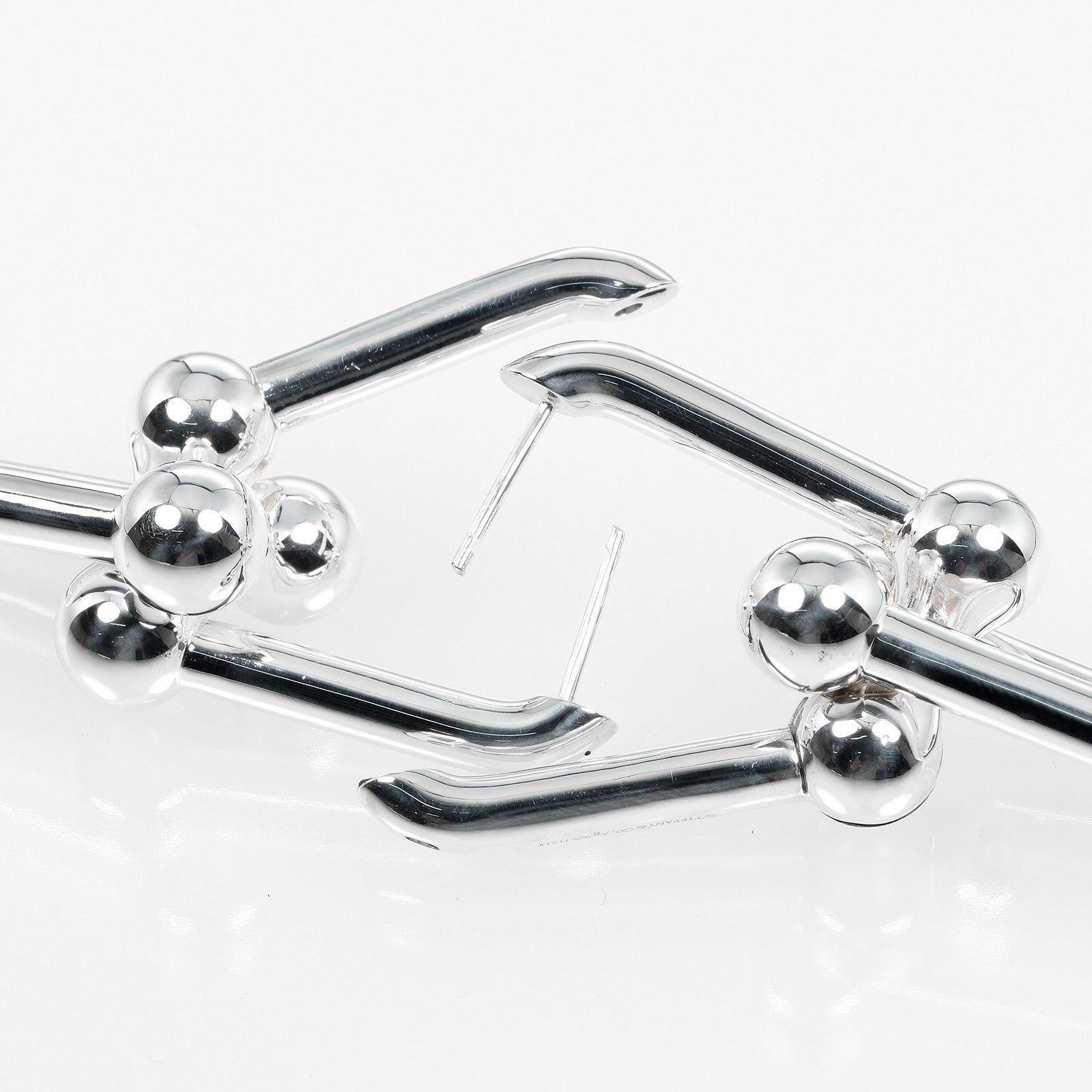 極美品 ティファニー ハードウェア エクストララージ ピアス シルバー925 TIFFANY&Co.】ティファニー ハードウェア エクストラ ラージリンク