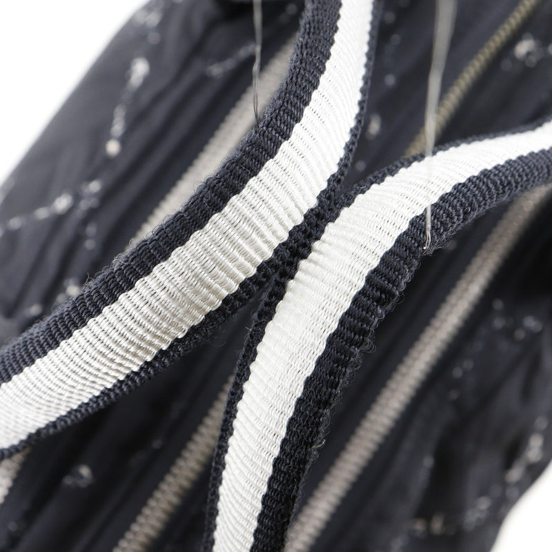 [CHANEL] Chanel 
 Handbag 
 Travel line nylon Hand -associated zipper ladies