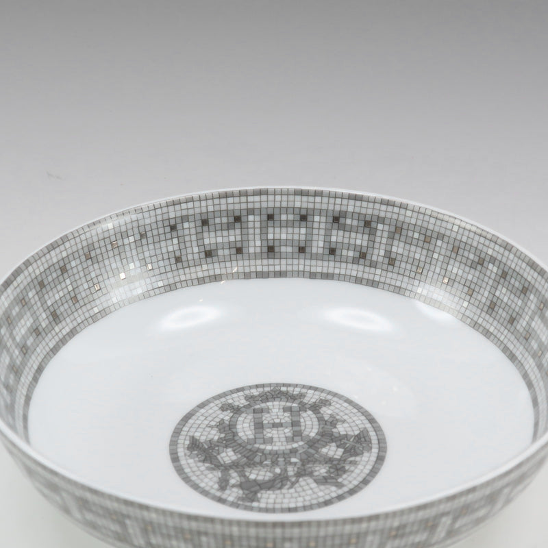 [HERMES] Hermes 
 Mosaic Van Cattle Platinum Tableware 
 17cm serial bowl 2 MOSAIC VANQUATRE PLATINUM_S Rank