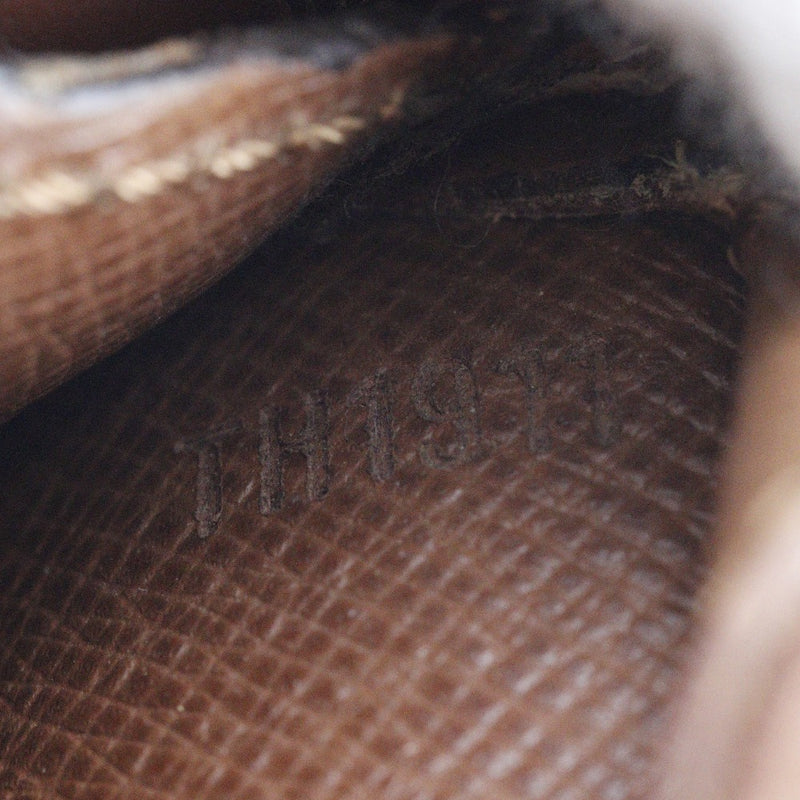 [Louis Vuitton] Louis Vuitton 
 Pochette of the second bag 
 M51795 Monogram Canvas TH1911 engraved A5 fastener POCHETTE HOMME Unisex B-Rank
