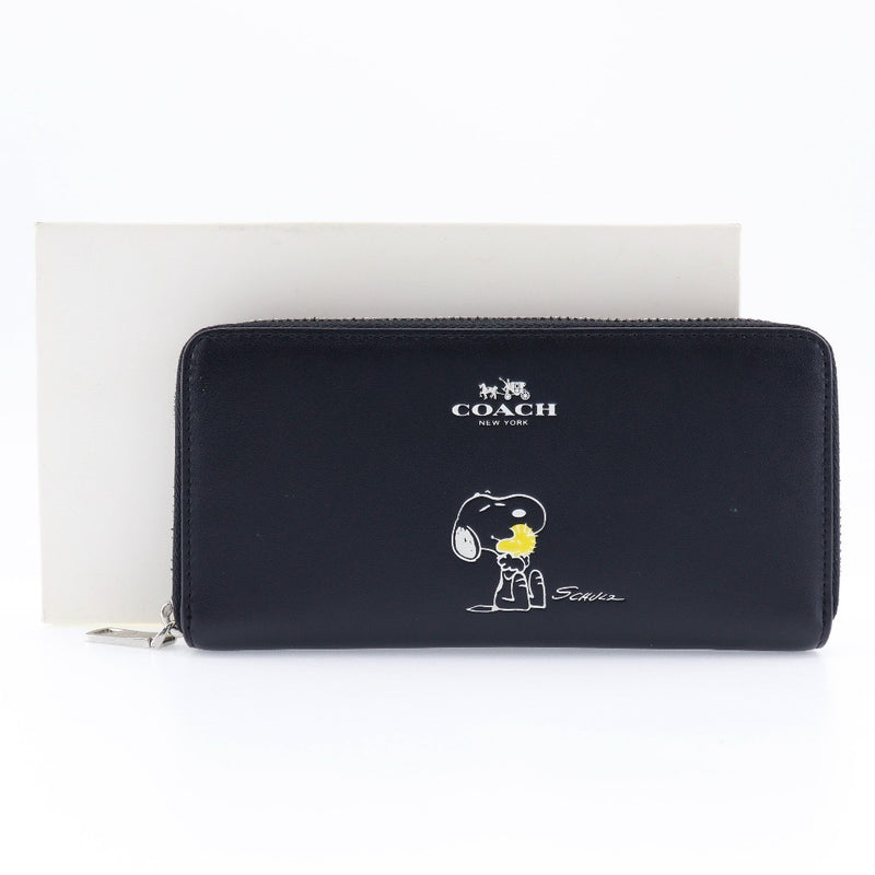 [Coach] Coach 
 Round zipper long wallet 
 Snoopy Leather Fastener ZIP AROUND Ladies A-Rank