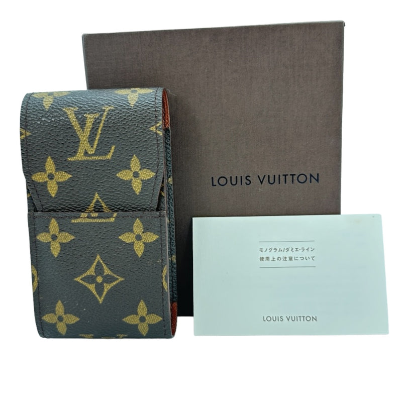 [Louis Vuitton] Louis Vuitton 
 Etui cigarrillo otros accesorios 
 M63024 Monogram Canvas Flap etui cigarrillo unisex un rango