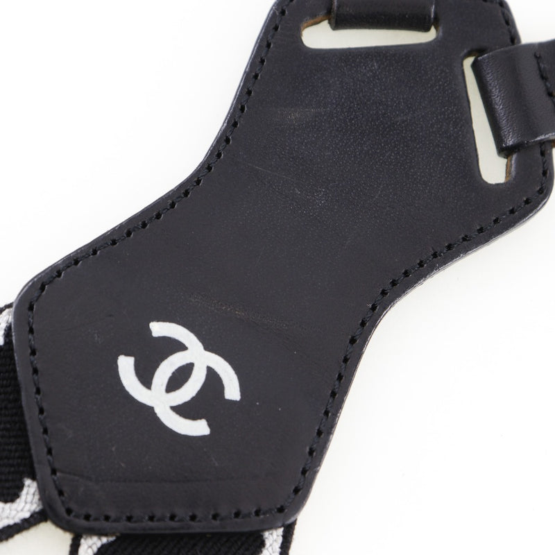 [Chanel] Chanel 
 Suspendente del logotipo 
 Logotipo de cuero de goma x Damas