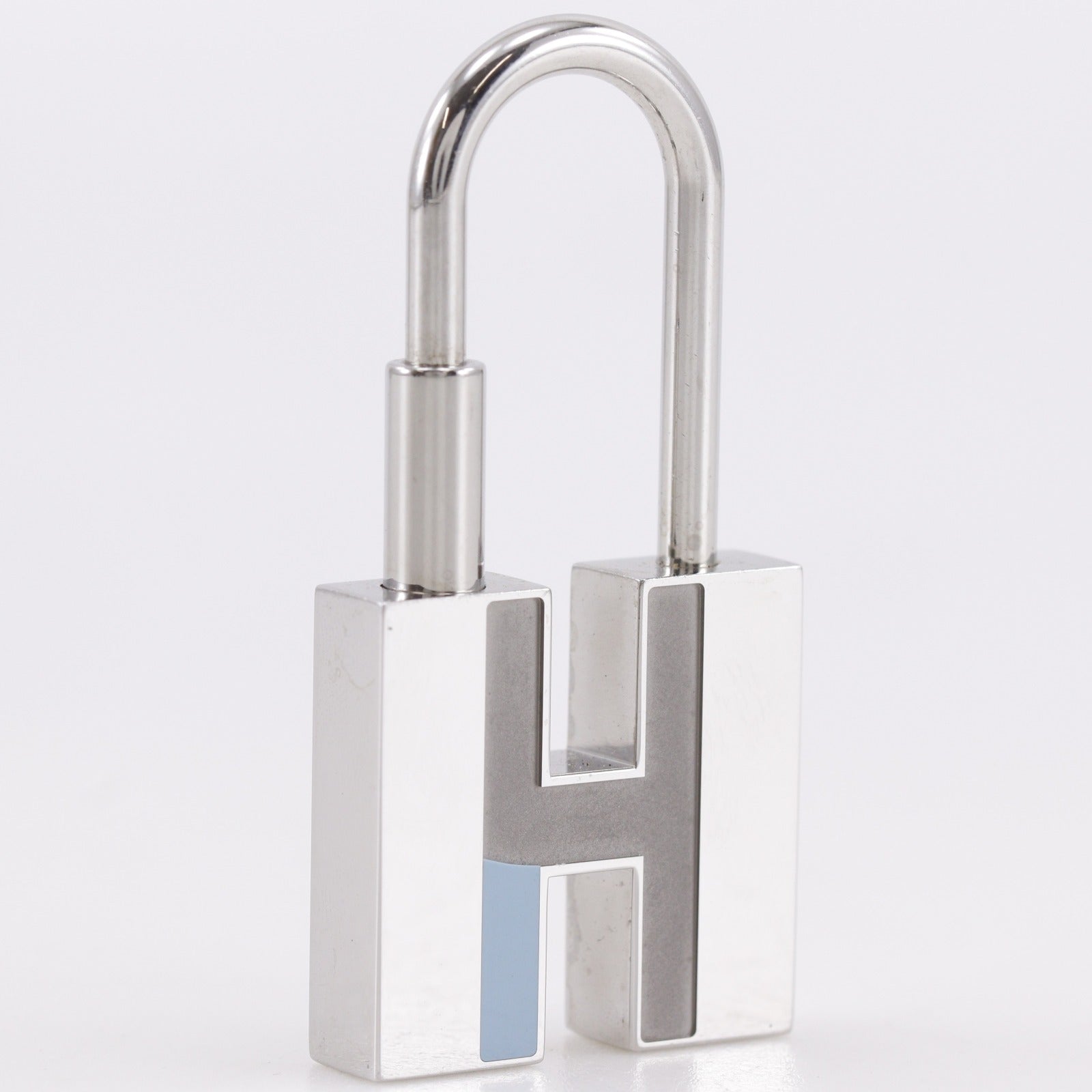 HERMES】エルメス Hモチーフ カデナ – NISHIKINO VINTAGE KYOTO
