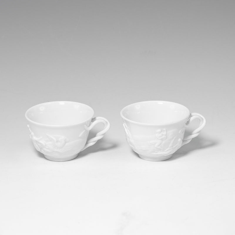[Richard Ginori] Richard Jinori 
 Capodimonte White Waterware 
 Demitas Cup & Saucer x 2 Capodimonte White _A+Rank