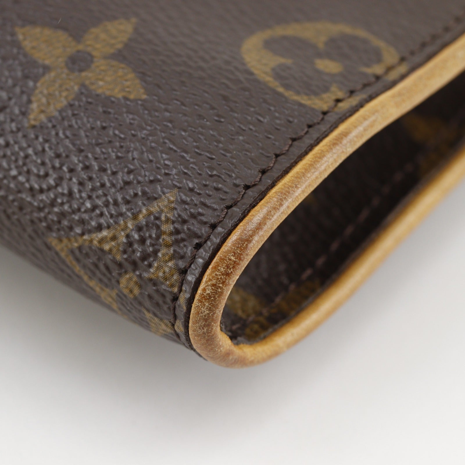 LOUIS VUITTON】ルイ・ヴィトン ソフィ ショルダーバッグ M40158