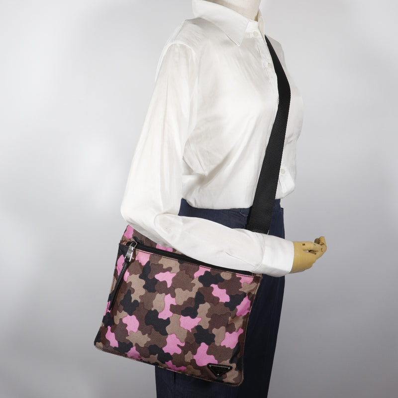 PRADA】プラダ カモフラージュ ショルダーバッグ VA0886 – NISHIKINO 