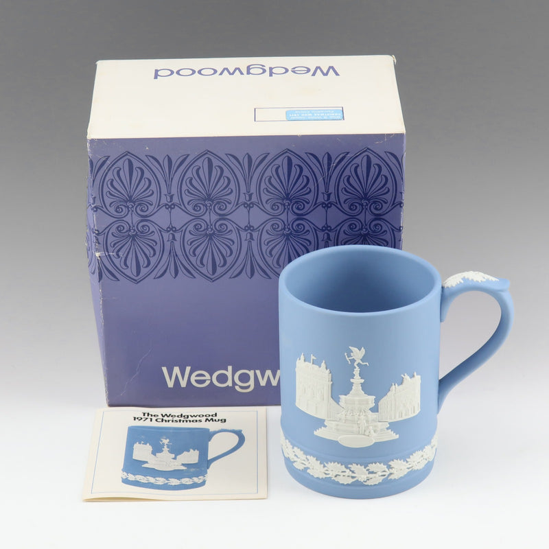[Wedgwood] Wedgewood 
 1971 Christmas Mug tableware 
 Jasper Pale Blue 1971 Christmas Mug_a+Rank