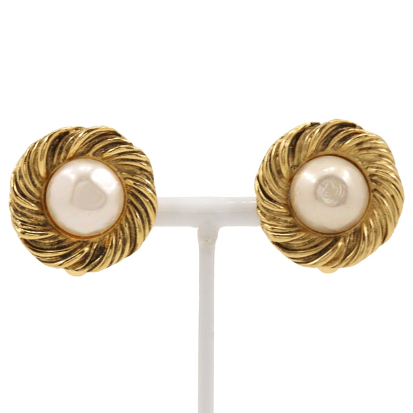 [Chanel] Chanel 
 Pendientes vintage 
 Chapado de oro x perla falsa alrededor de 22.5 g de damas vintage