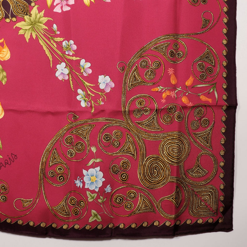 [Hermes] Hermes Care 90 Scarf Arabesques Arabesque Silk Red Carree90 Ladies A Rank