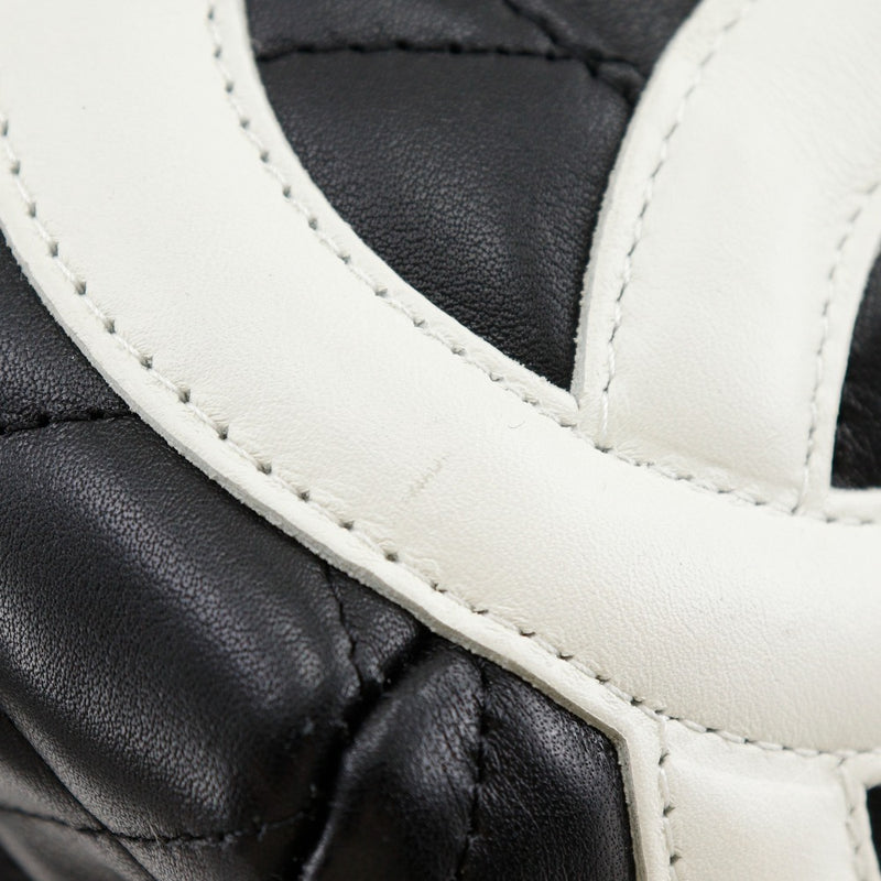 【CHANEL】シャネル ボーリングバッグ トートバッグ
 A25171