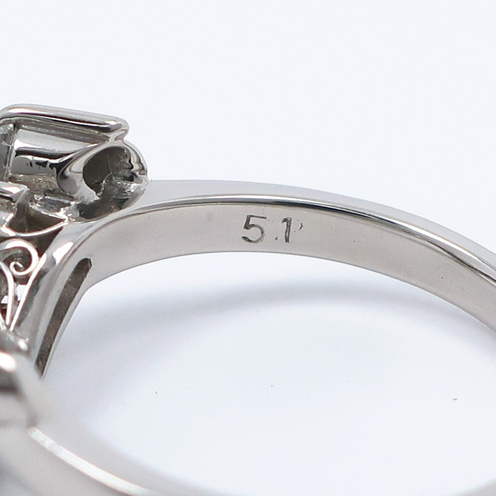 V字 12.5号 リング・指輪 7Pダイヤ Pt900プラチナ×ダイヤモンド 0.51  