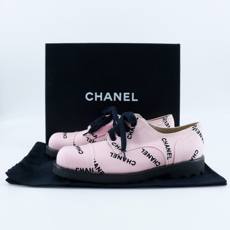 【CHANEL】シャネル
 ロゴプリント スニーカー
 95P A05136 キャンバス ピンク/黒 Logo print レディースA-ランク