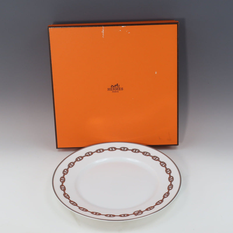 [HERMES] Hermes 
 Chaine d’Ancre Silver Tableware 
 27cm Plate Porcelain Chaine D'Ancre Silver_