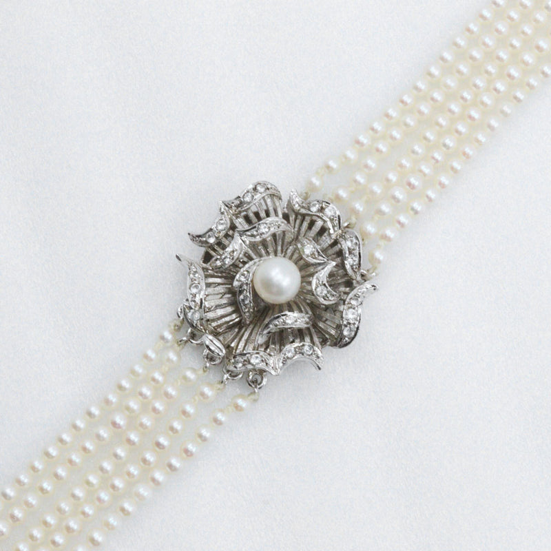 collier de perles pour bébé
