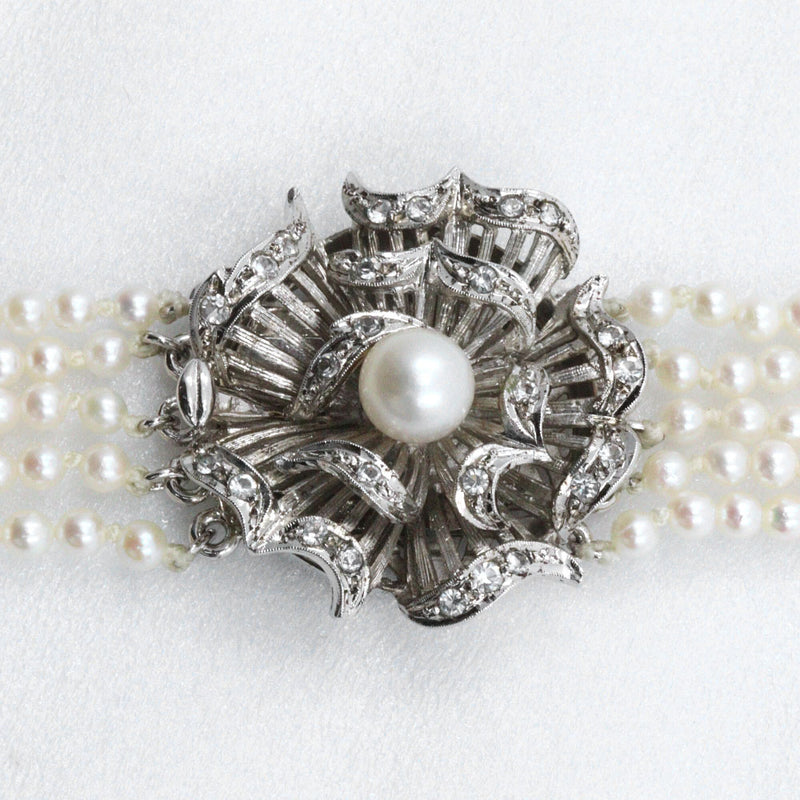 collier de perles pour bébé