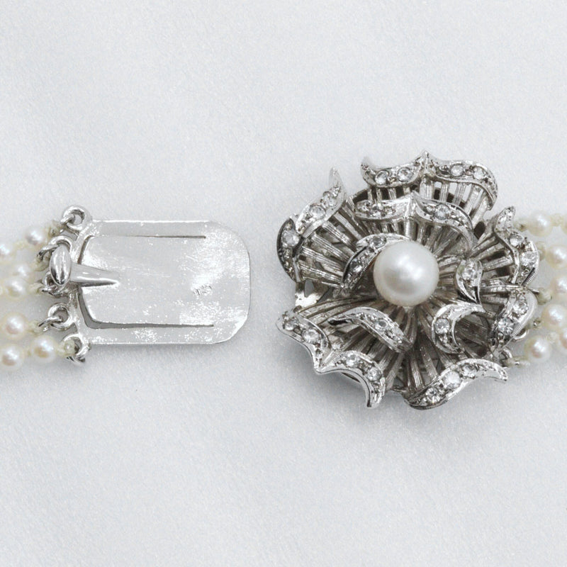 collier de perles pour bébé