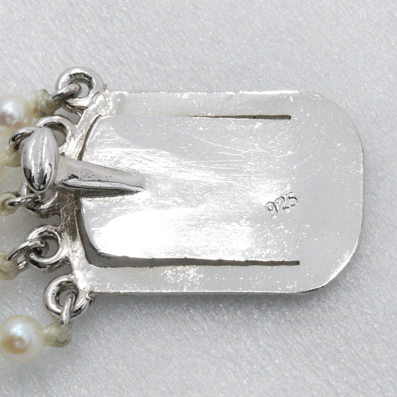 collier de perles pour bébé