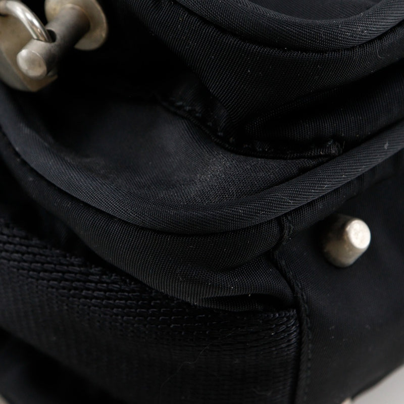 PRADA メッセンジャーバッグ 黒 Prada Re-Nylon メッセンジャーバッグ | ブラック | FARFETCH JP