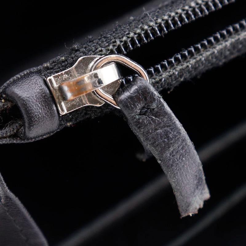 [CHANEL] Cartera larga brillante Chanel A50106